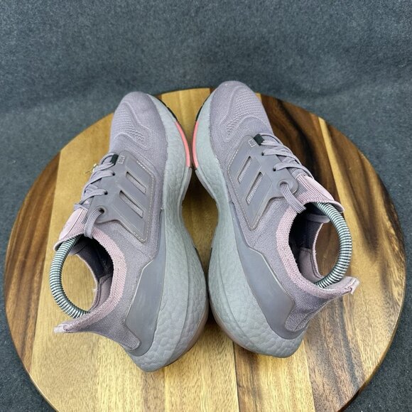 Adidas UltraBoost 22 Legacy Running Shoes Womens Size 8.5 GX5586 PurpleMauve - Picture 9 of 11